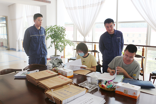 1627712896157945.jpg 臺(tái)賬檢查.jpg