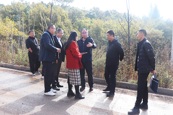 1637548998525815.jpg IMG_4268.JPG